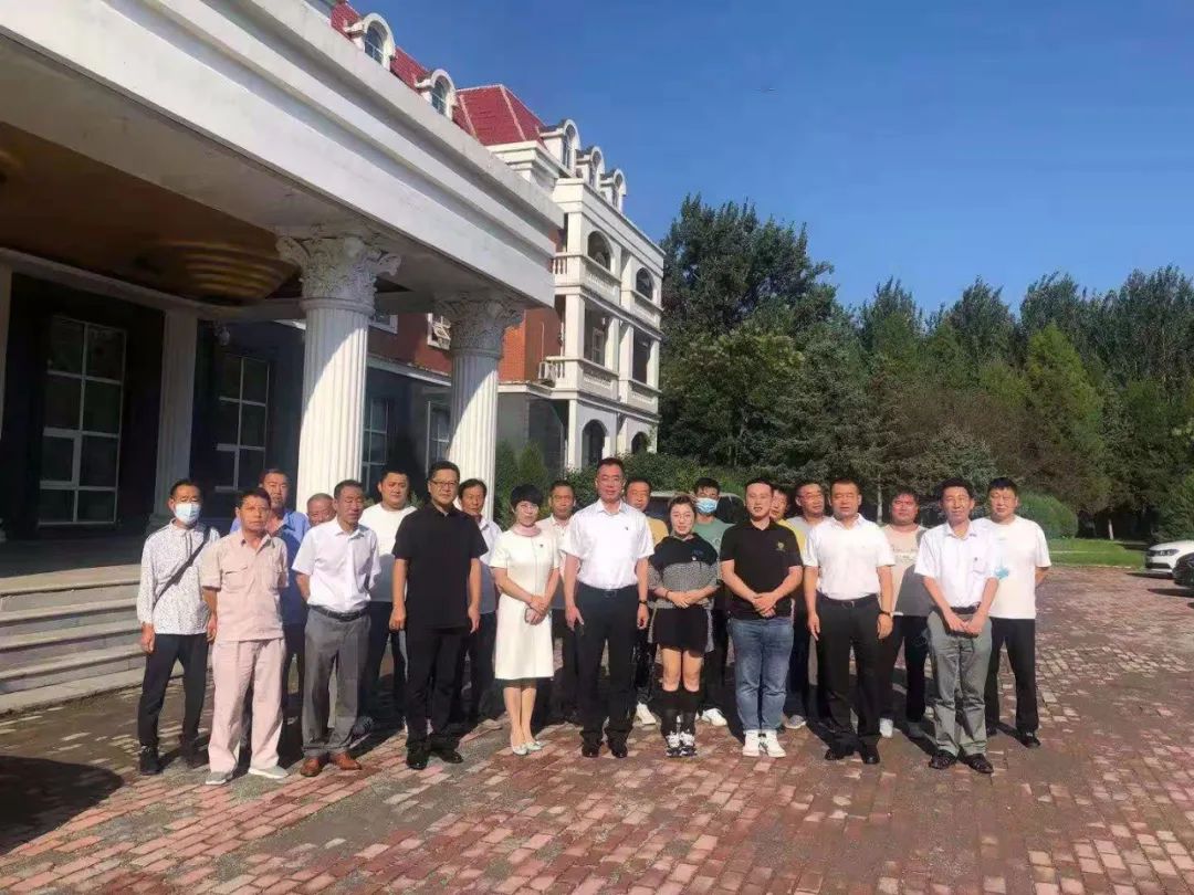 牢靠脱贫攻坚效果,助力墟落振兴—k8凯发集团向岫岩县黄花甸镇关门山村送驻村干部事情
