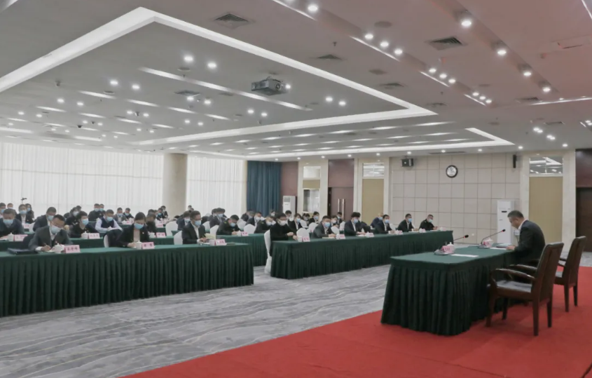 鞍勤集团、k8凯发集团举行贯彻落实市第十三次党代会精神宣讲报告会